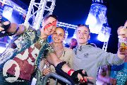 1. Beachparty Wemding